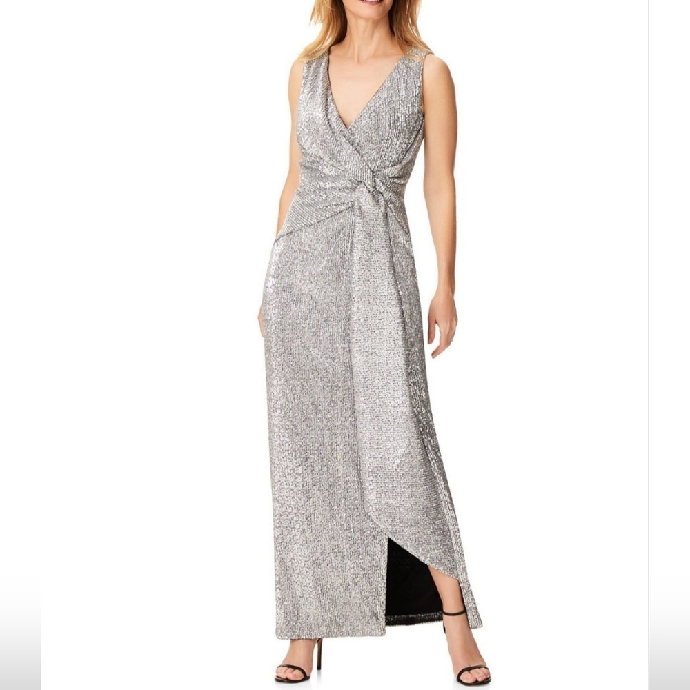 Women's clothing